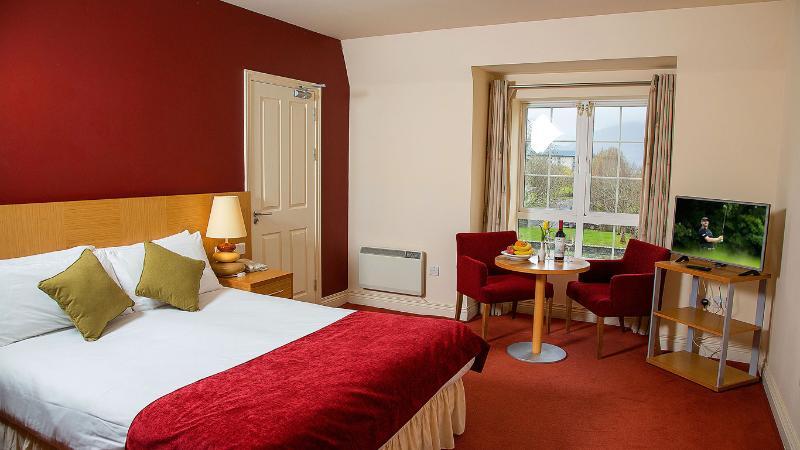 Innisfallen Hotel Fossa Dış mekan fotoğraf